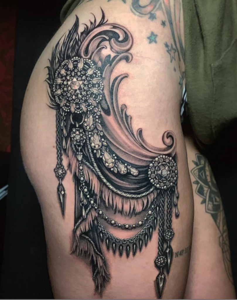 Ryan Ashley hip tattoo