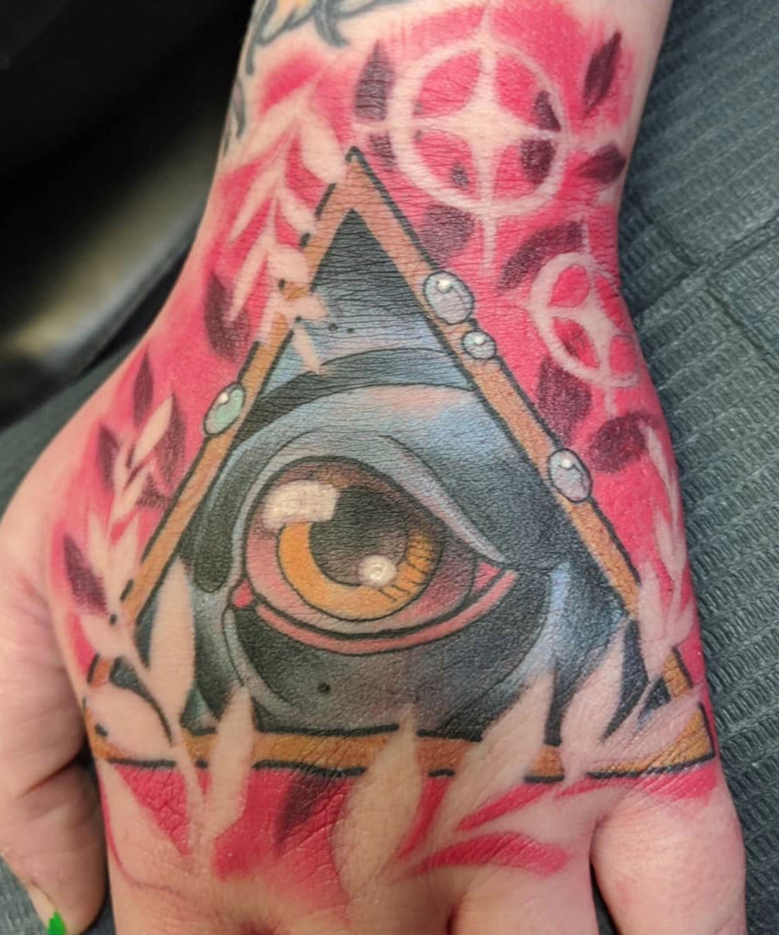 Seeing eye tattoo by Kate Erso